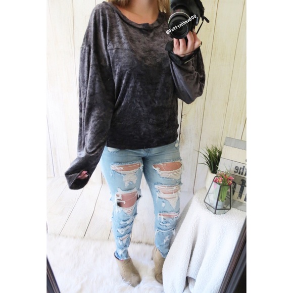 NWT Cozy crushed velvet pullover ☕️ - Picture 3 of 7